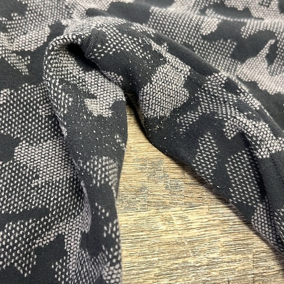 Lululemon READY TO RULU Jogger Pants -Heritage Camo Jacquard Rock Size 8 - Picture 11 of 11